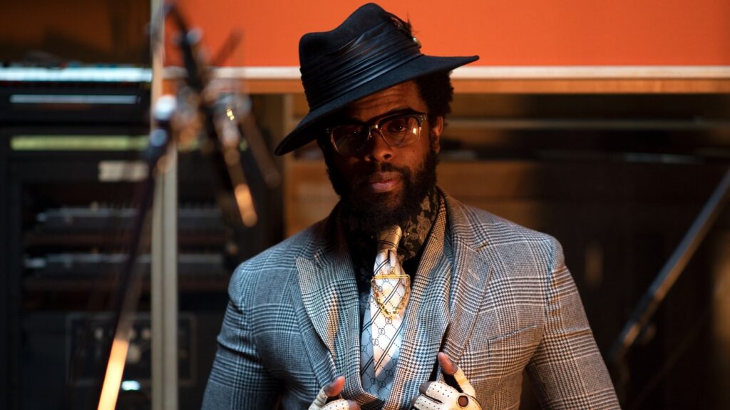 Adrian Younge vem ao Brasil apresentar seus mais recentes trabalhos!