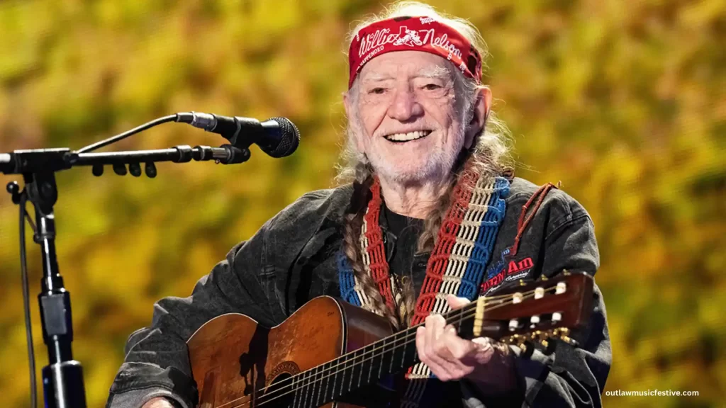 Willie Nelson comemora 92 anos com início de nova turnê