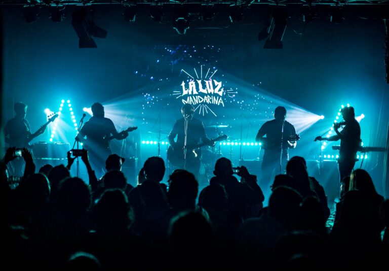 La Luz Mandarina (Santa Cruz de la Sierra, Bolívia)