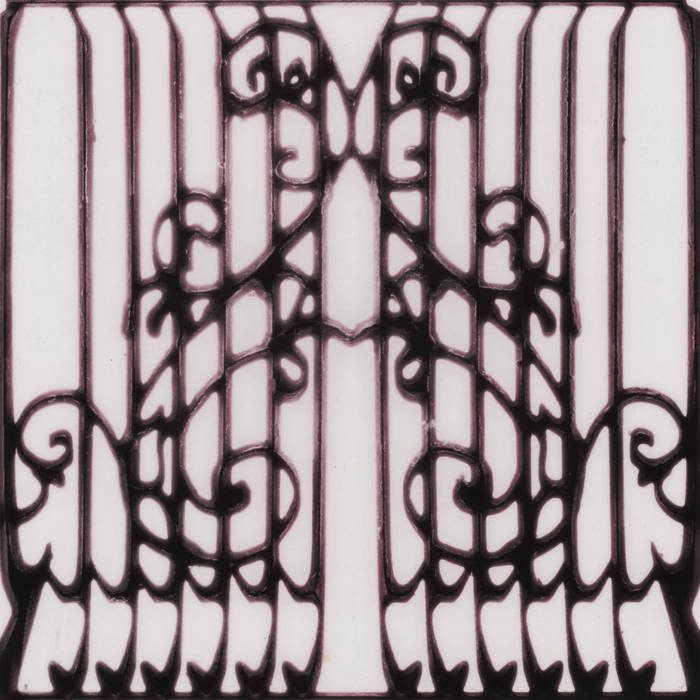 Resenha: Model/Actriz – Pirouette (2025)