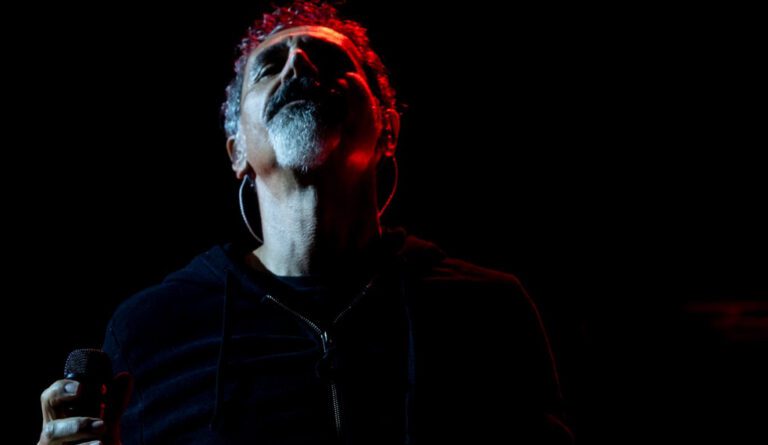 Violent Pornography: Duas horas de fúria e melodia com o System of a Down em Interlagos