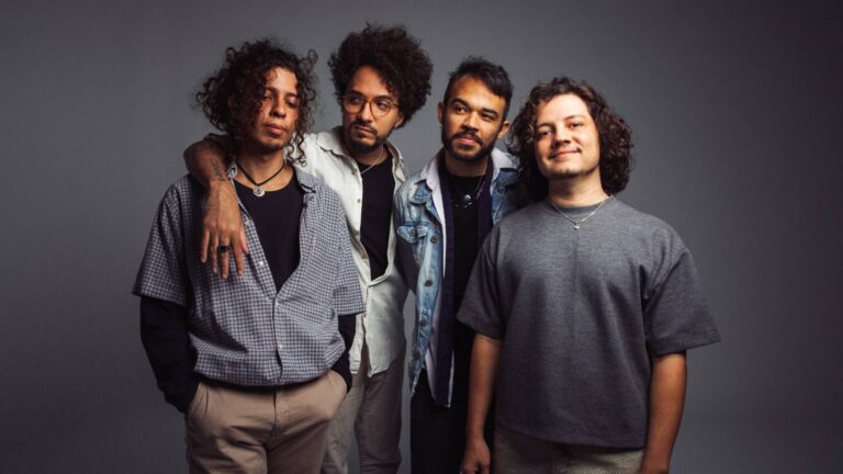 Selvagens à Procura de Lei retorna a Florianópolis com a turnê “Pra Recomeçar”