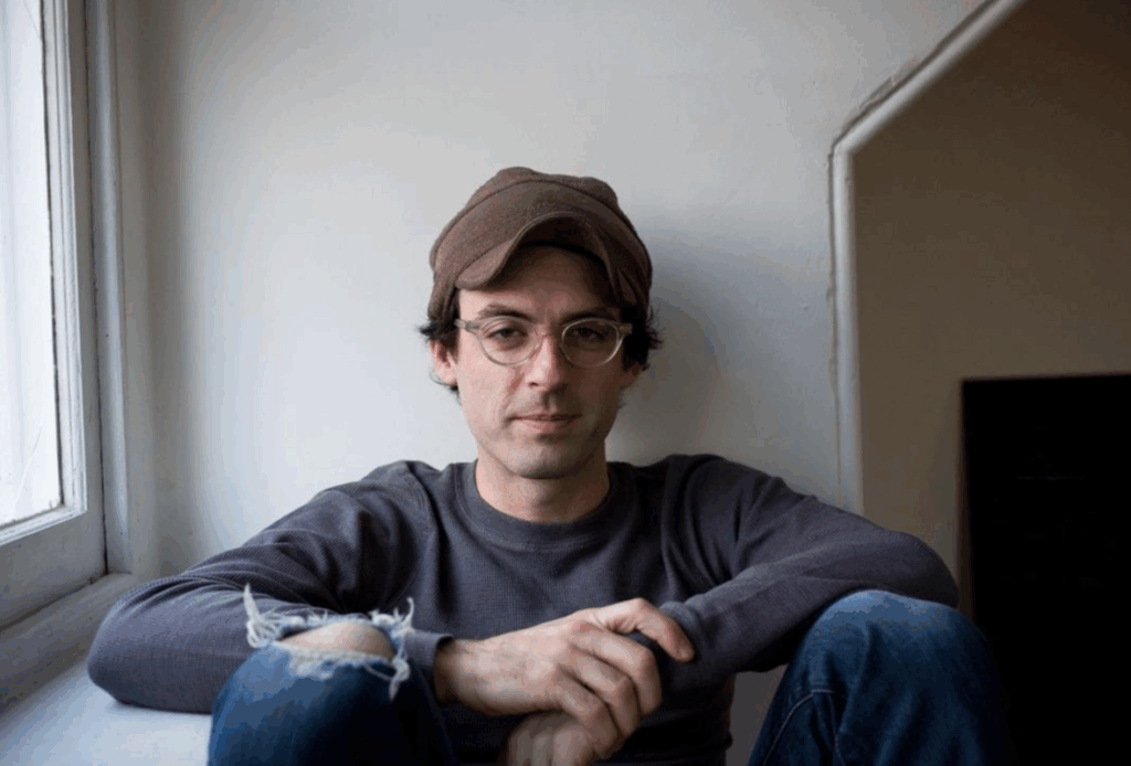 No Dia dos Namorados, Clap Your Hands Say Yeah faz show especial de 20 anos do cultuado disco de estreia no Cine Joia