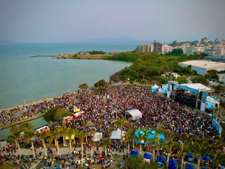 Porto Blue Sound 2025 chega a Floripa com shows gratuitos na Beira-Mar Continental