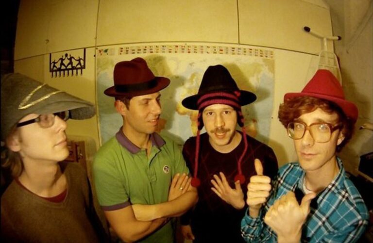 The Whitest Boy Alive anuncia retorno ao Brasil com show único em São Paulo