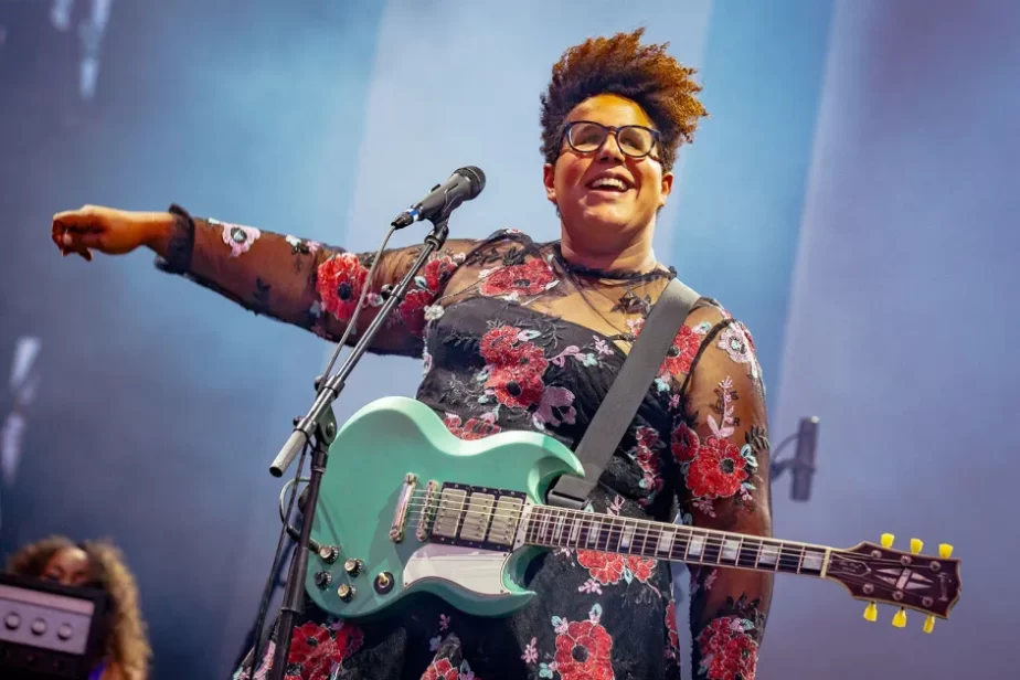 Alabama Shakes renasce após 10 anos com single inédito e turnê mundial