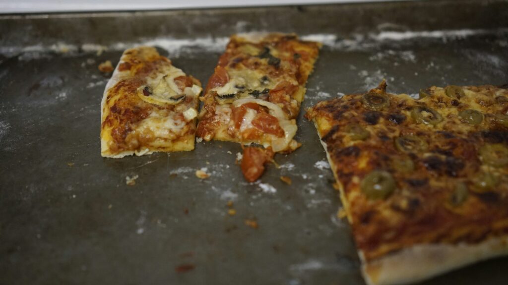 Raimundos abrindo pro Guns N’ Roses. Sério?