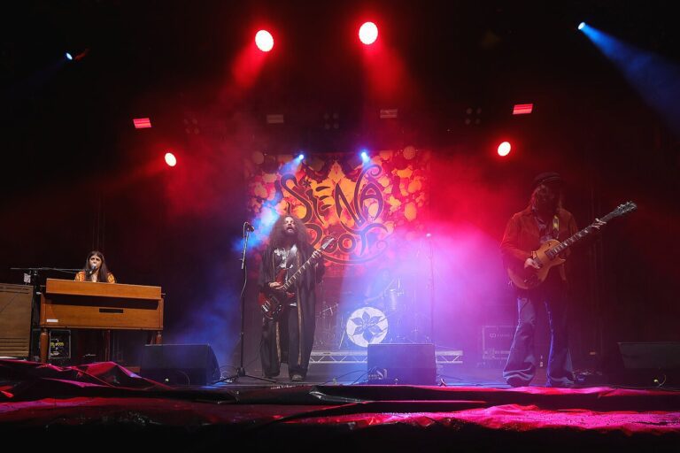 Siena Root marca show extra em São Paulo com abertura da Hammerhead Blues