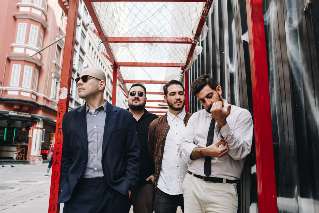 Entre pausas e persistência: a Bad Canadians reencontra o fôlego em Bad Decisions