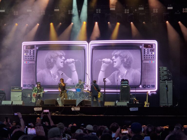 Richard Ashcroft será a atração de abertura dos shows do Oasis em São Paulo