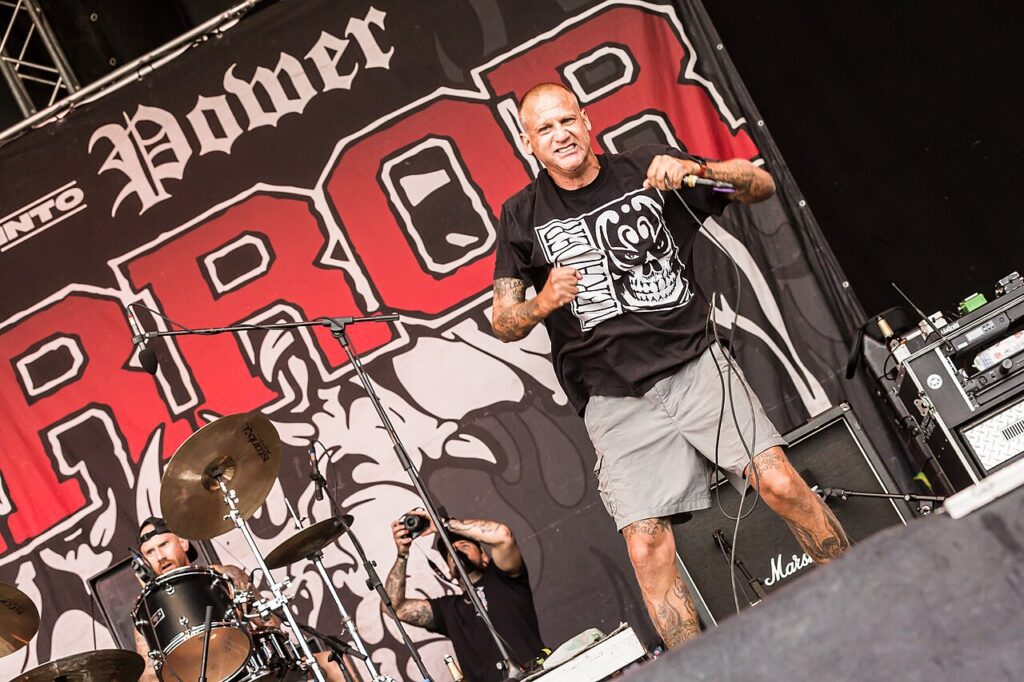 Terror anuncia shows no Brasil em janeiro com apresentações em Curitiba e São Paulo