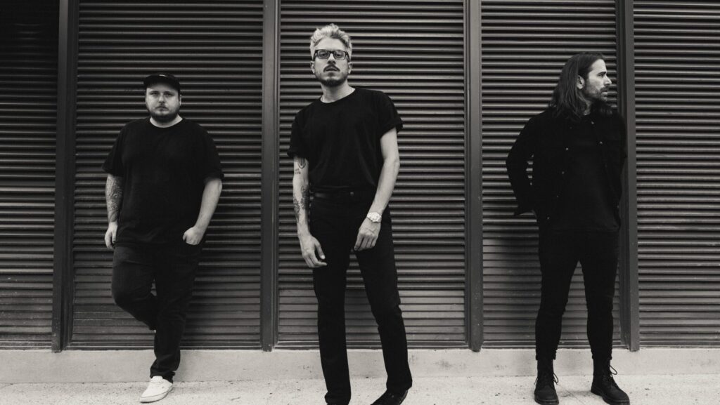 Menores Atos no Desgosto Bar dia 9 de novembro