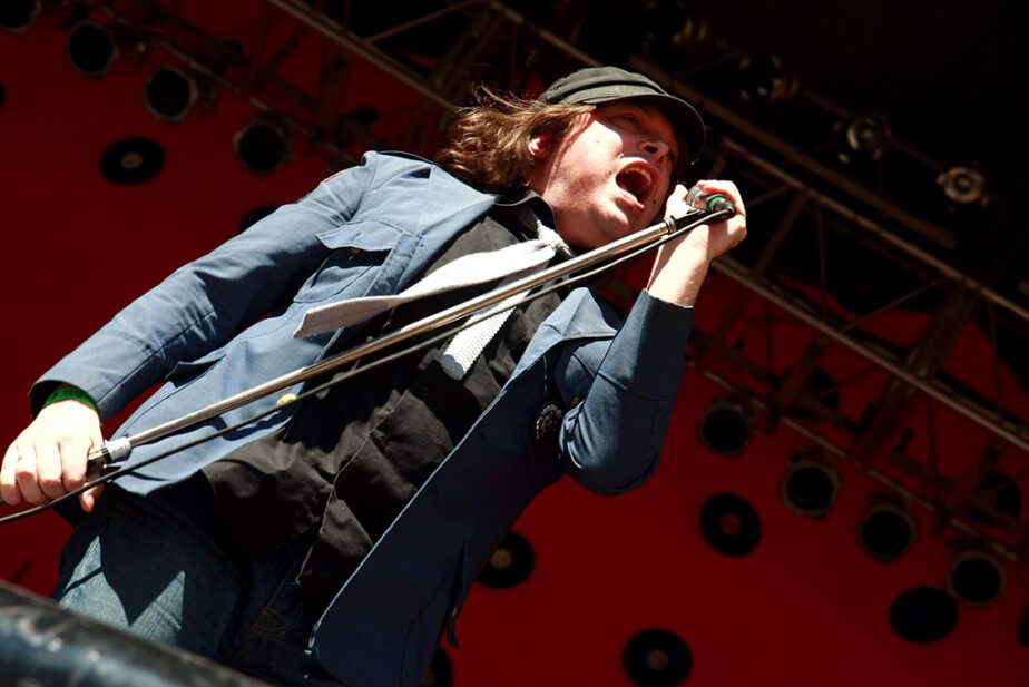 Invasão gaúcha na noite de Floripa: shows imperdíveis com Wander Wildner e Beto Bruno esta semana!