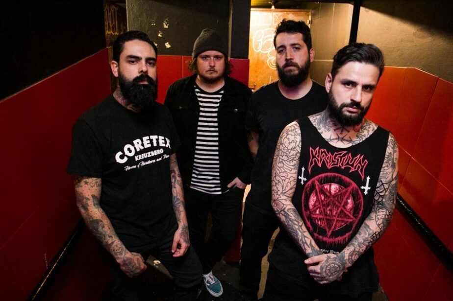 The Last Station abre Zander e Pense no Desgosto dia 22/11 em noite especial do hardcore catarinense