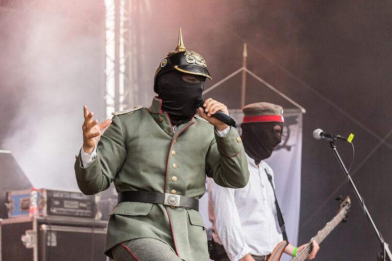 Kanonenfieber estreia no Brasil no Carioca Club — morte, história e death metal sem romantização