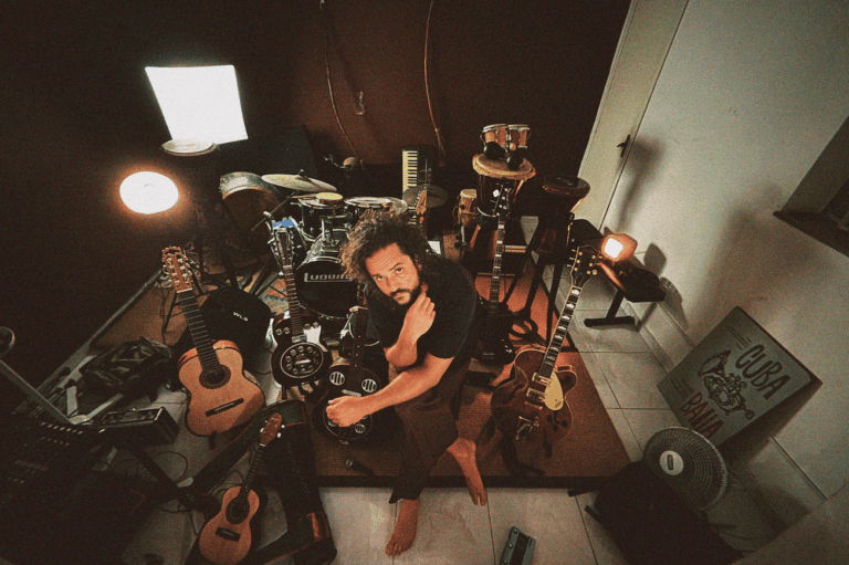 Estreia de Roguan empolga em seu primeiro álbum!