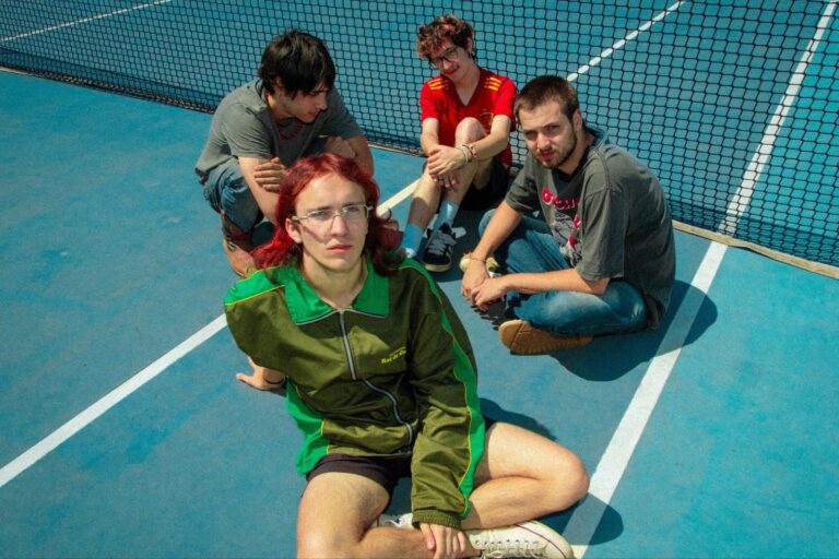 Chococorn and the Sugarcanes e Vitor Brauer anunciam +Um Tour com datas no Brasil, Argentina e Uruguai