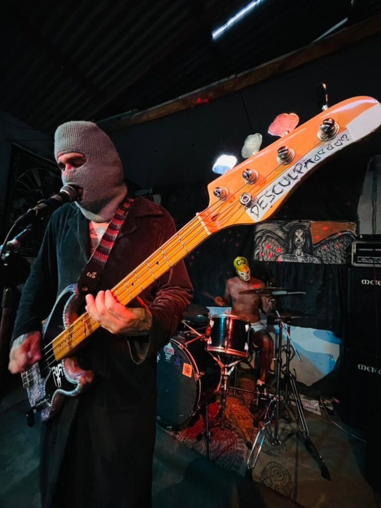 Aniversários, despedidas (?) e três forças da cena local no Inferninho da Bro Cave