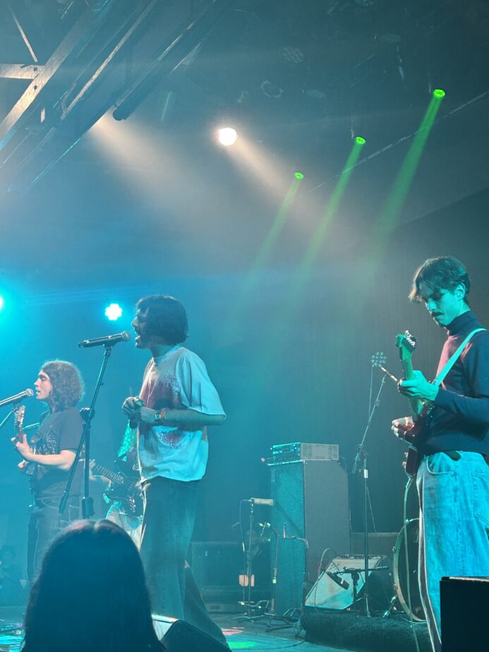 Exclusive Os Cabides faz show no Sesc Pompeia e mostra que o humor dos Cascavelletes está vivo