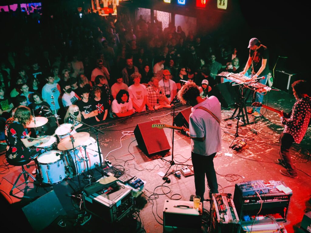 Oruã anuncia Slacker Tour com três shows em Santa Catarina