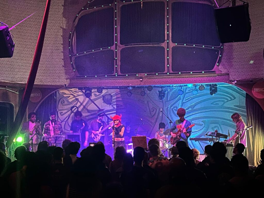 CHAMA FESTIVAL- Evento reuniu novidades da cena independente e funcionou como uma espécie de Copa São Paulo de Futebol Junior.