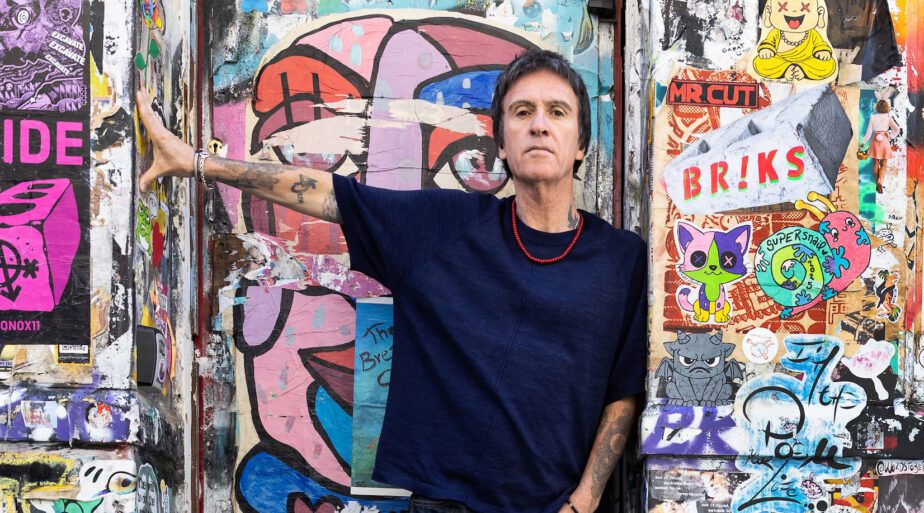 Johnny Marr volta ao Brasil após 11 anos para show em São Paulo