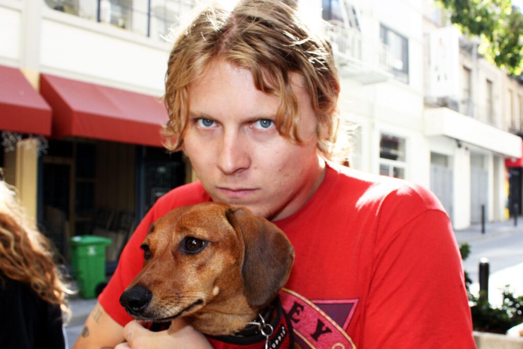 Ty Segall estreia no Brasil com show em São Paulo ao lado de Ema Stoned e Bike