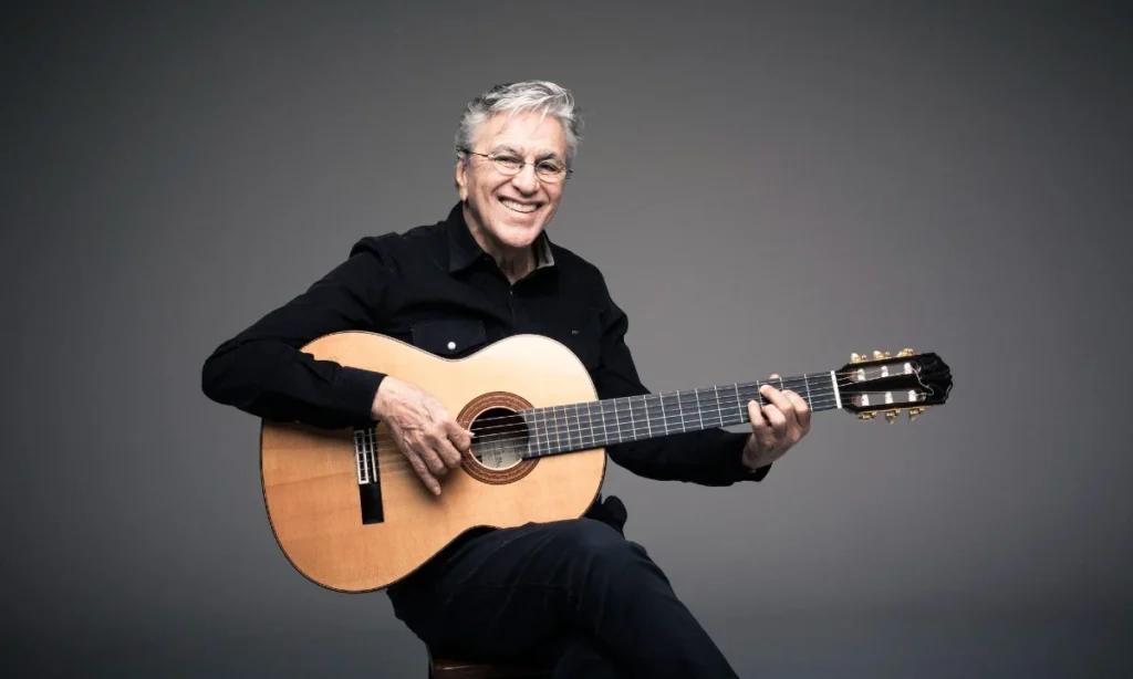 Caetano Veloso em Florianópolis: Festival Saravá confirma atração histórica para dezembro