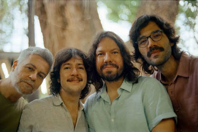 Quatro novidades para renovar a sua playlist