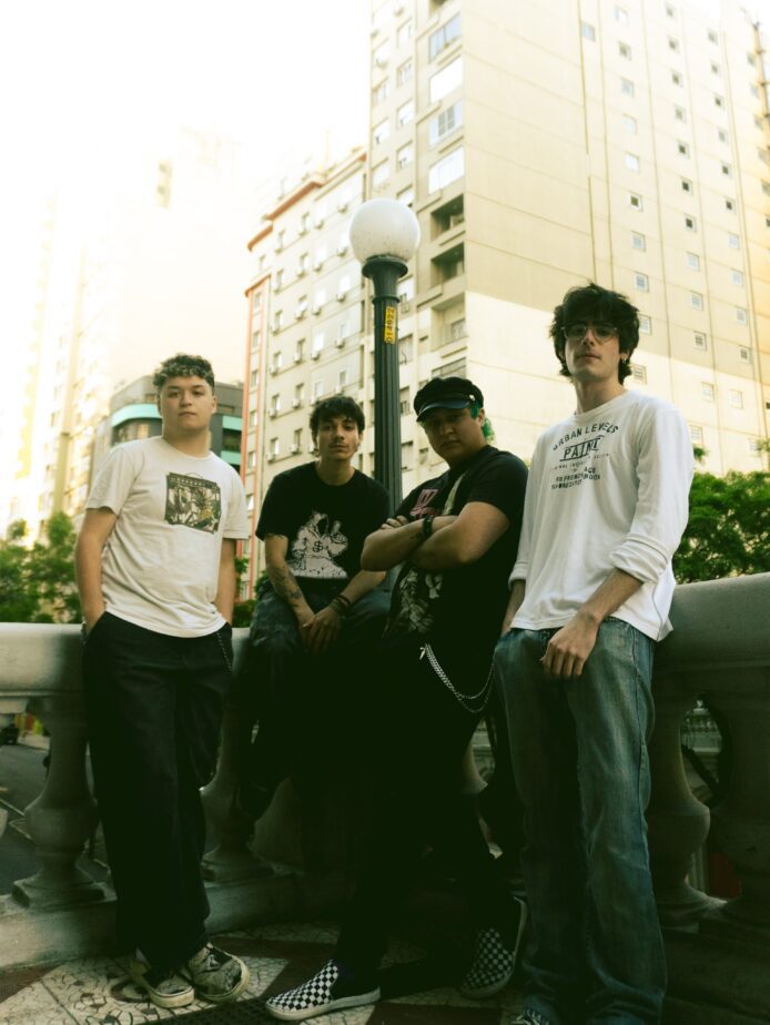 Insira Aqui anuncia turnê “Insira Aonde?” com shows em Santa Catarina