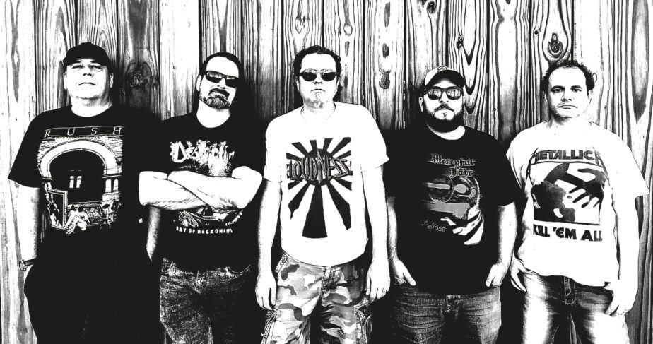 BANDA TETRIC TONE FAZ SHOW, NA FROSTBIER PUB, PARA O LANÇAMENTO DO ÁLBUM DE ESTRÉIA