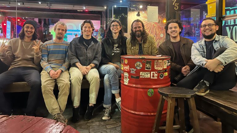 O Voo Coletivo d’O Bando: 19 Bandas decidiram sacodir a cena independente de Florianópolis