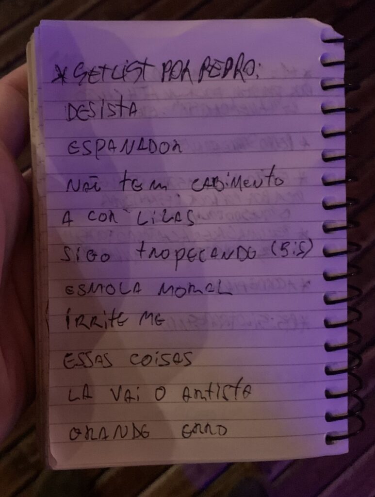 Eu Acho Que Eles Vão Se Dar Bem: Barrique Bosahen Apresenta Repertório Impressionante Na Bugio Trindade 7 Eu acho que eles vão se dar bem: Barrique Bosahen apresenta repertório impressionante na Bugio Trindade 6