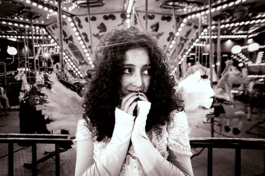 Jonabug apresenta clipe cinematográfico de “you cut my wings”