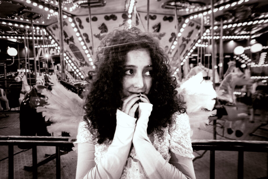 Jonabug apresenta clipe cinematográfico de “you cut my wings” 10