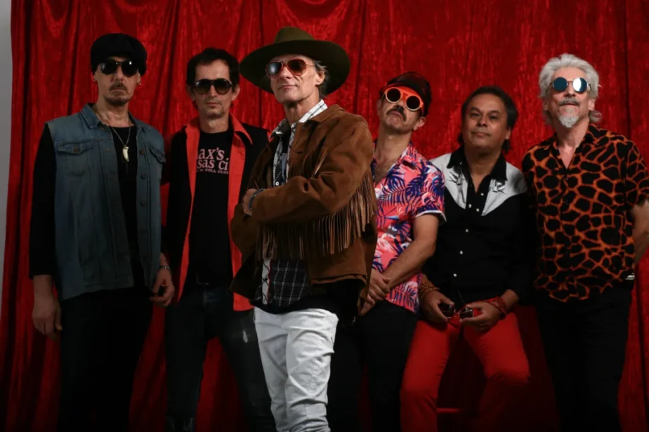 TNT celebra 40 anos de carreira com show em Florianópolis em novembro