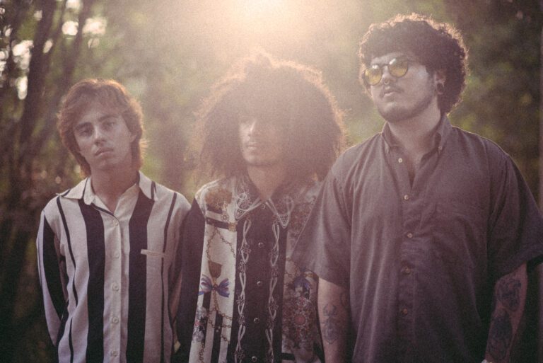 Hoovaranas traz rock instrumental ao Teatro Sesc Prainha em Florianópolis