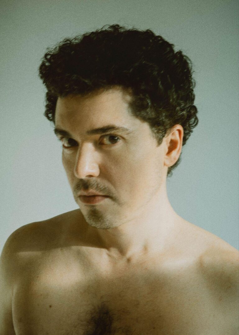 Lourenço Rebetez lança o single “Sim e Não (Yes and No).