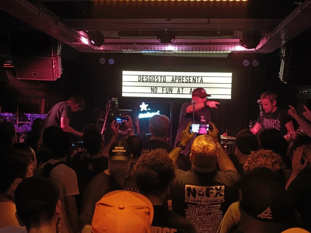 No Fun At All e Authority Zero: uma masterclass de hardcore melódico no Desgosto