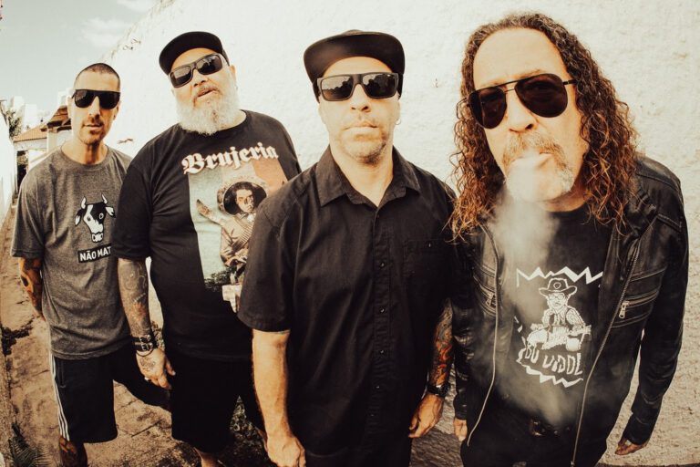 Ratos de Porão, Hirax e Rattus trazem encontro de gerações da música extrema a Florianópolis